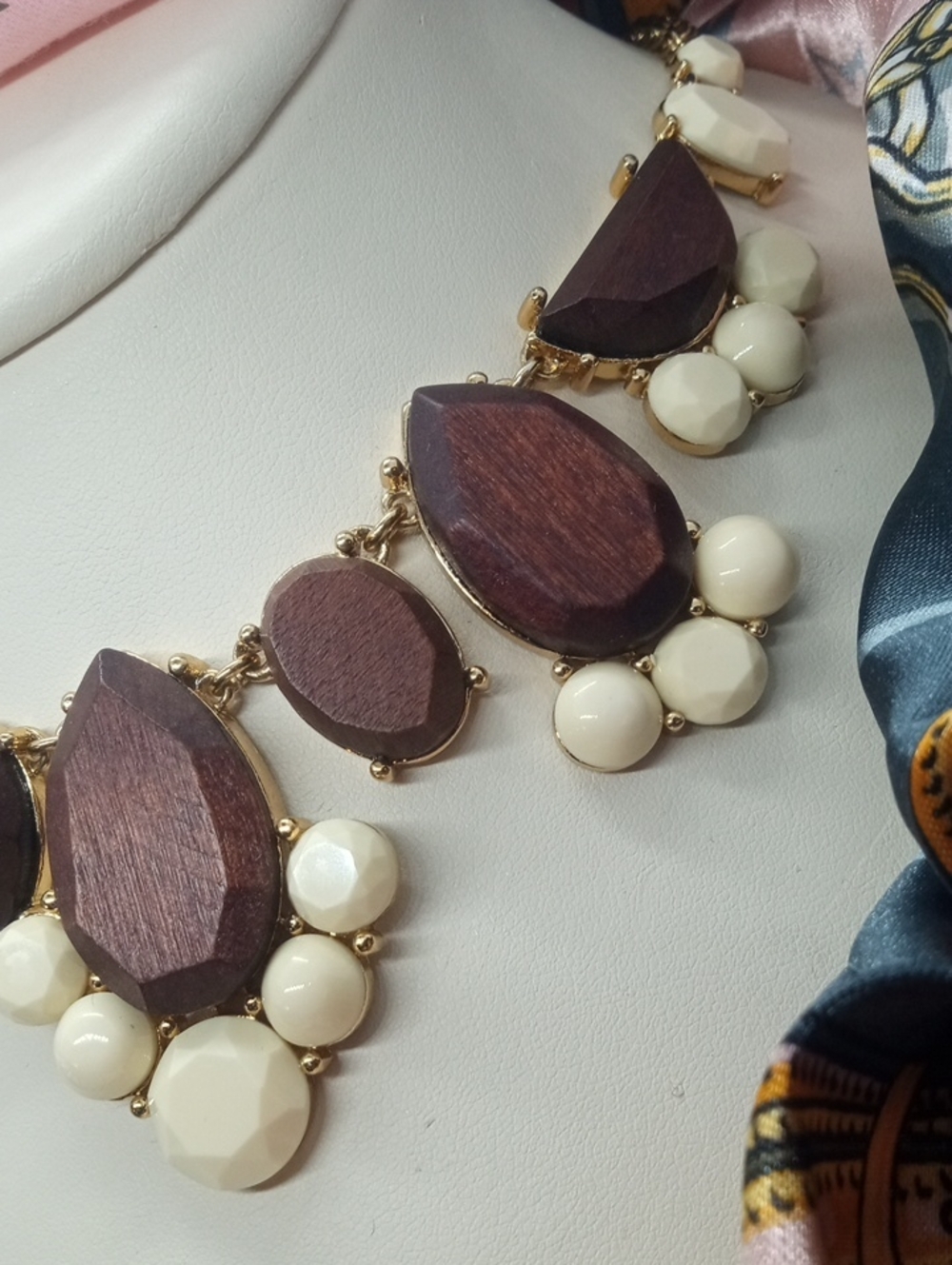KATE SPADE DAY TRIPPER NECKLACE - Picture 5 of 14